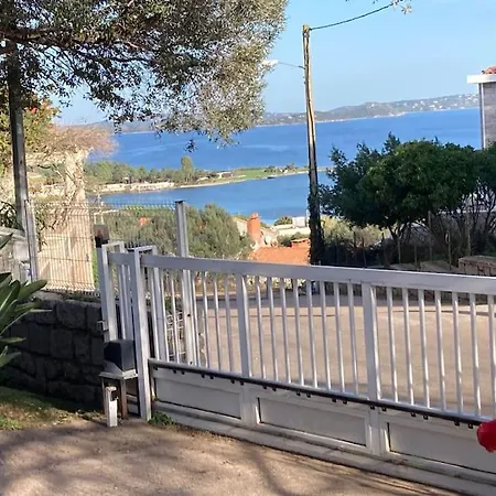 Vakantiehuis A 200m Du Centre De Vecchio. Porto-Vecchio (Corsica)